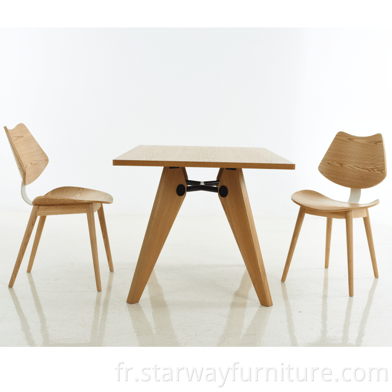 Table et chaises modernes modernes de style simple